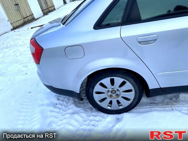 Серый Ауди А4, объемом двигателя 2 л и пробегом 233 тыс. км за 5500 $, фото 5 на Automoto.ua