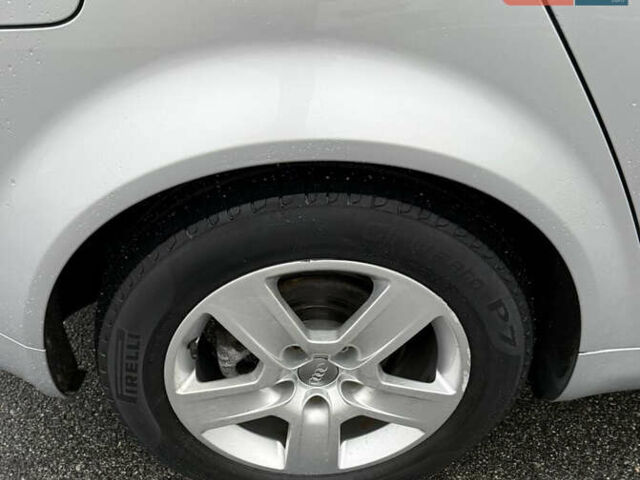 Серый Ауди А4, объемом двигателя 1.6 л и пробегом 207 тыс. км за 5999 $, фото 54 на Automoto.ua