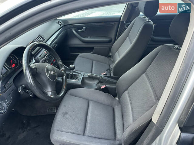 Серый Ауди А4, объемом двигателя 2 л и пробегом 233 тыс. км за 4850 $, фото 10 на Automoto.ua