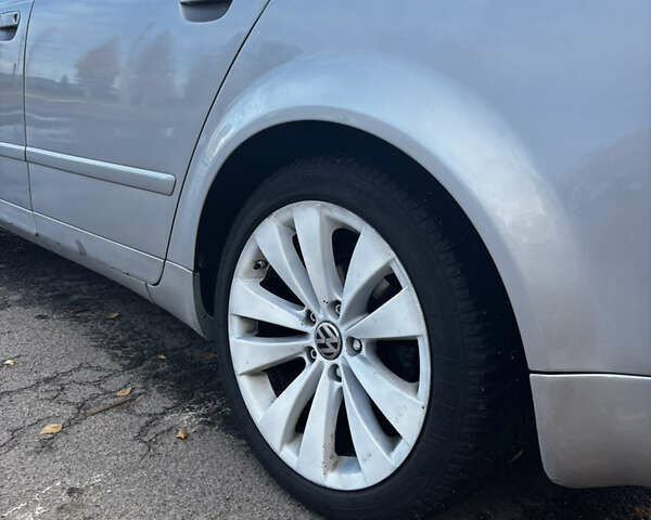 Серый Ауди А4, объемом двигателя 2.98 л и пробегом 211 тыс. км за 5200 $, фото 9 на Automoto.ua