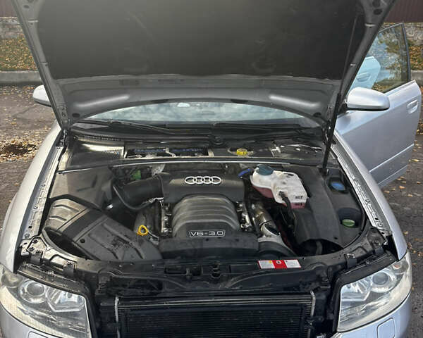 Серый Ауди А4, объемом двигателя 2.98 л и пробегом 211 тыс. км за 5200 $, фото 23 на Automoto.ua