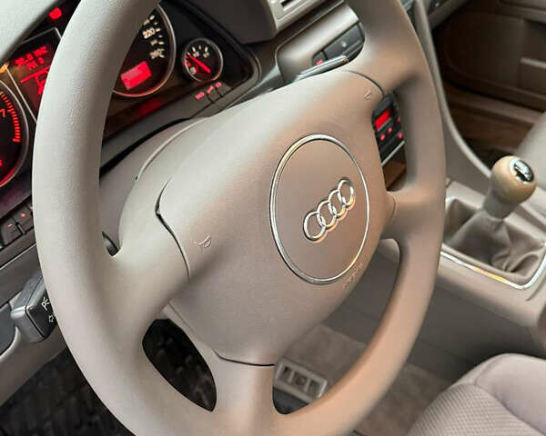 Серый Ауди А4, объемом двигателя 1.6 л и пробегом 207 тыс. км за 5999 $, фото 52 на Automoto.ua