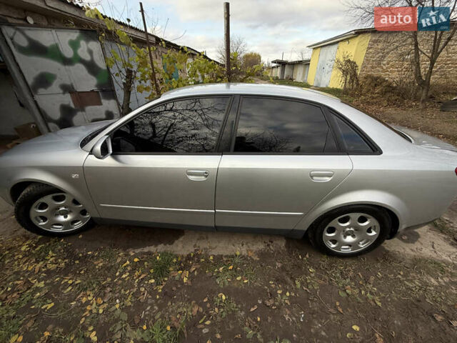 Серый Ауди А4, объемом двигателя 1.8 л и пробегом 230 тыс. км за 5850 $, фото 5 на Automoto.ua