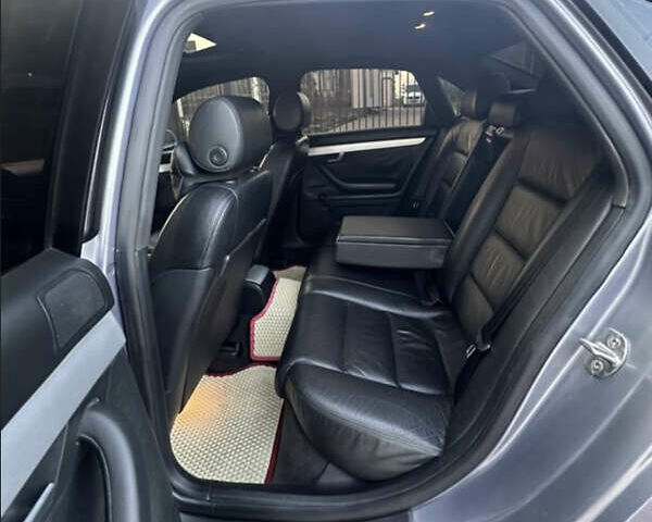 Серый Ауди А4, объемом двигателя 1.78 л и пробегом 270 тыс. км за 5500 $, фото 4 на Automoto.ua