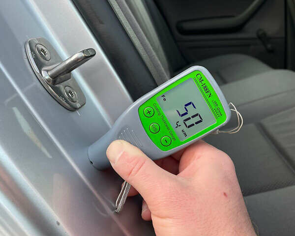 Сірий Ауді А4, об'ємом двигуна 1.6 л та пробігом 207 тис. км за 5999 $, фото 39 на Automoto.ua