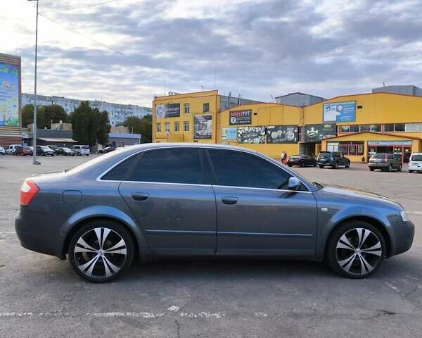 Сірий Ауді А4, об'ємом двигуна 2 л та пробігом 251 тис. км за 4800 $, фото 8 на Automoto.ua