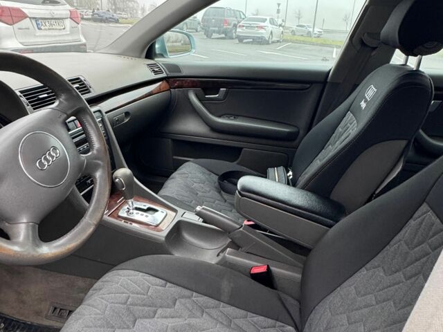 Серый Ауди А4, объемом двигателя 1.8 л и пробегом 250 тыс. км за 4600 $, фото 5 на Automoto.ua