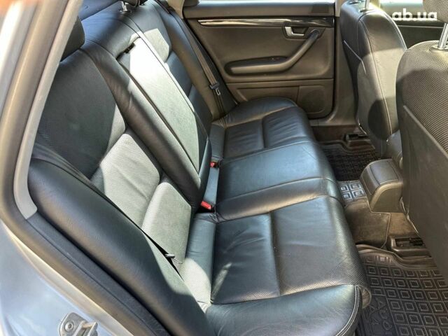 Сірий Ауді А4, об'ємом двигуна 1.8 л та пробігом 198 тис. км за 6790 $, фото 13 на Automoto.ua