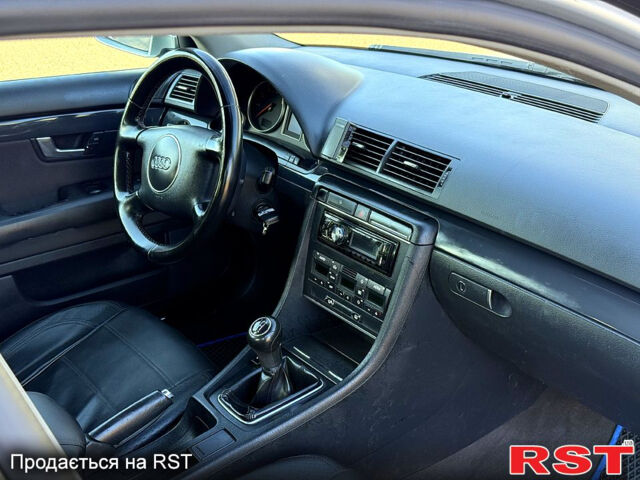 Серый Ауди А4, объемом двигателя 1.6 л и пробегом 298 тыс. км за 5500 $, фото 11 на Automoto.ua