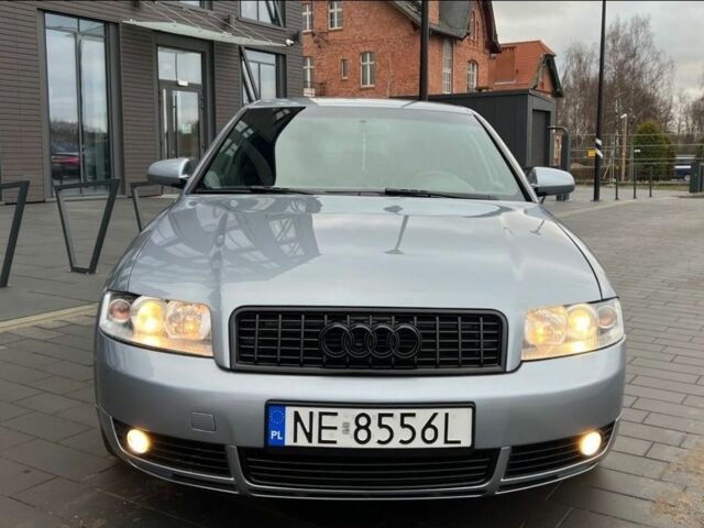 Сірий Ауді А4, об'ємом двигуна 0 л та пробігом 255 тис. км за 2000 $, фото 1 на Automoto.ua