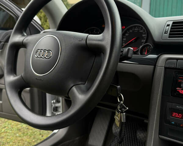 Серый Ауди А4, объемом двигателя 1.8 л и пробегом 230 тыс. км за 5850 $, фото 14 на Automoto.ua