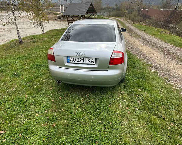 Серый Ауди А4, объемом двигателя 2 л и пробегом 227 тыс. км за 4500 $, фото 3 на Automoto.ua