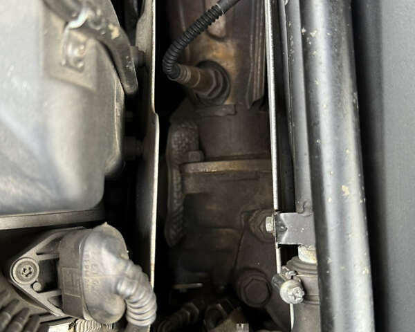 Серый Ауди А4, объемом двигателя 1.8 л и пробегом 230 тыс. км за 5850 $, фото 9 на Automoto.ua