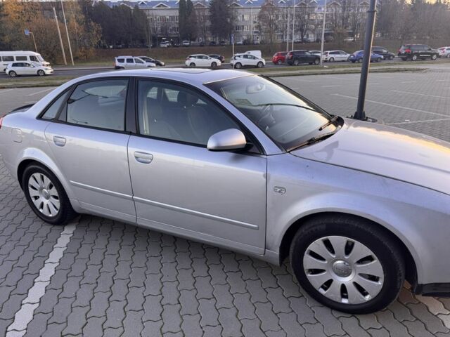 Сірий Ауді А4, об'ємом двигуна 1.8 л та пробігом 382 тис. км за 3850 $, фото 1 на Automoto.ua