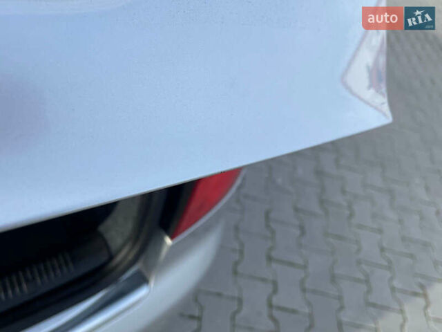 Сірий Ауді А4, об'ємом двигуна 1.6 л та пробігом 207 тис. км за 5999 $, фото 124 на Automoto.ua