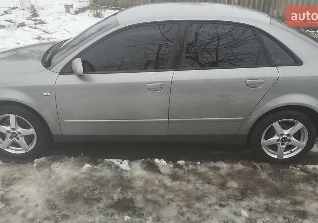 Серый Ауди А4, объемом двигателя 2.5 л и пробегом 333 тыс. км за 5500 $, фото 3 на Automoto.ua