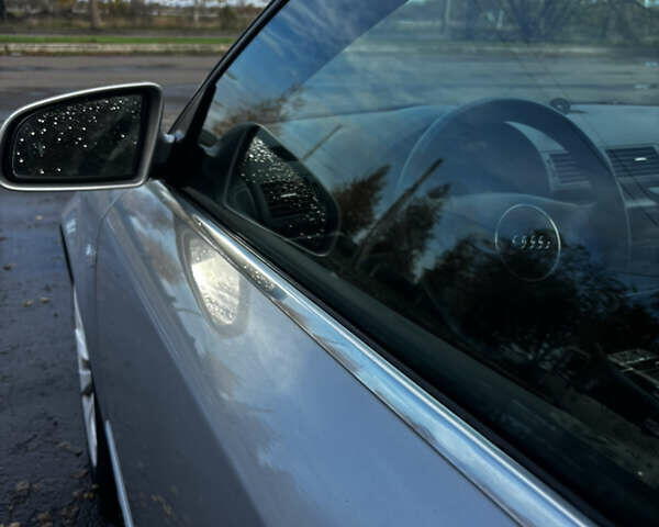 Серый Ауди А4, объемом двигателя 2.98 л и пробегом 211 тыс. км за 5200 $, фото 11 на Automoto.ua