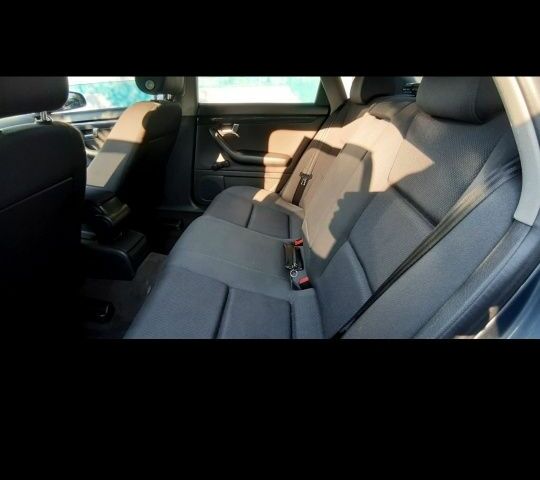 Серый Ауди А4, объемом двигателя 1.6 л и пробегом 154 тыс. км за 7500 $, фото 7 на Automoto.ua