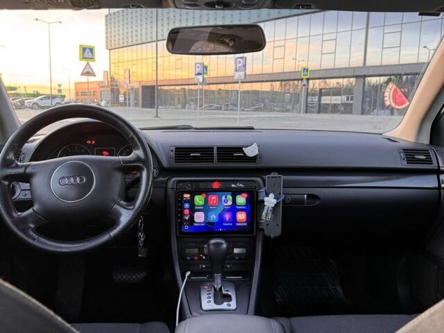 Сірий Ауді А4, об'ємом двигуна 1.8 л та пробігом 382 тис. км за 3850 $, фото 5 на Automoto.ua