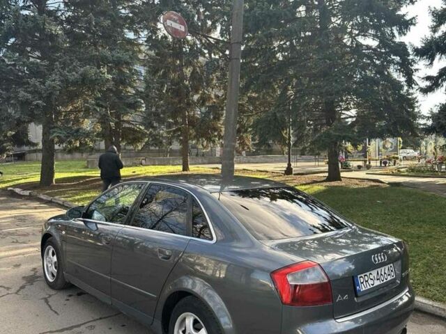 Серый Ауди А4, объемом двигателя 1.9 л и пробегом 350 тыс. км за 2600 $, фото 4 на Automoto.ua