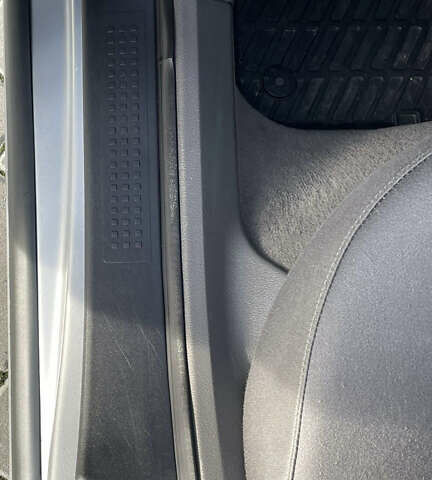 Сірий Ауді А4, об'ємом двигуна 1.6 л та пробігом 207 тис. км за 5999 $, фото 122 на Automoto.ua