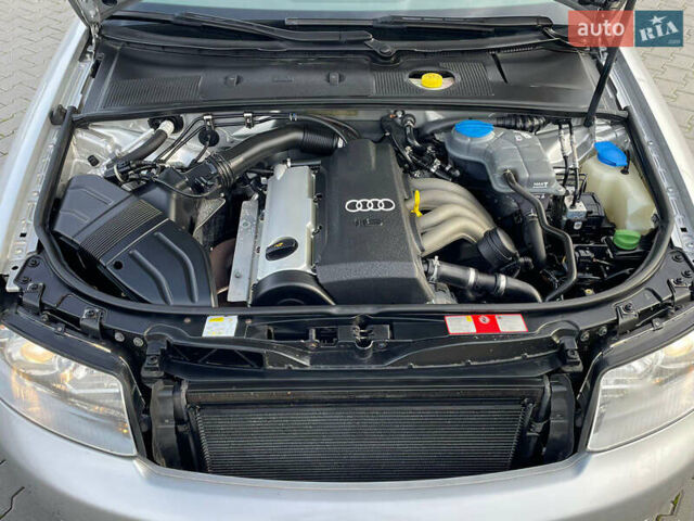 Сірий Ауді А4, об'ємом двигуна 1.6 л та пробігом 207 тис. км за 5999 $, фото 48 на Automoto.ua