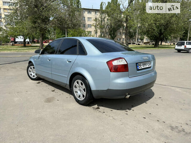 Сірий Ауді А4, об'ємом двигуна 2 л та пробігом 248 тис. км за 5500 $, фото 4 на Automoto.ua