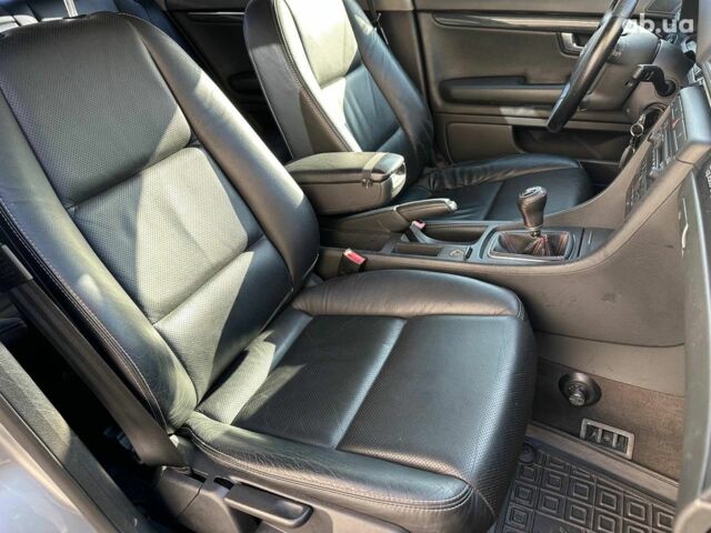 Сірий Ауді А4, об'ємом двигуна 1.8 л та пробігом 198 тис. км за 6790 $, фото 16 на Automoto.ua