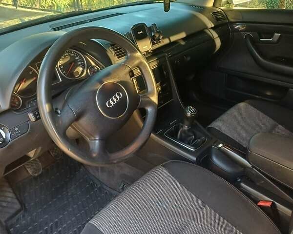 Сірий Ауді А4, об'ємом двигуна 1.6 л та пробігом 329 тис. км за 4500 $, фото 8 на Automoto.ua