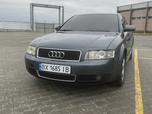 Серый Ауди А4, объемом двигателя 1.8 л и пробегом 298 тыс. км за 4200 $, фото 7 на Automoto.ua