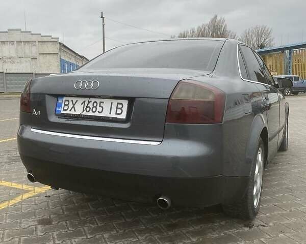 Серый Ауди А4, объемом двигателя 1.8 л и пробегом 298 тыс. км за 4200 $, фото 3 на Automoto.ua