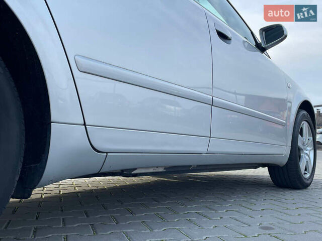 Серый Ауди А4, объемом двигателя 1.6 л и пробегом 207 тыс. км за 5999 $, фото 112 на Automoto.ua