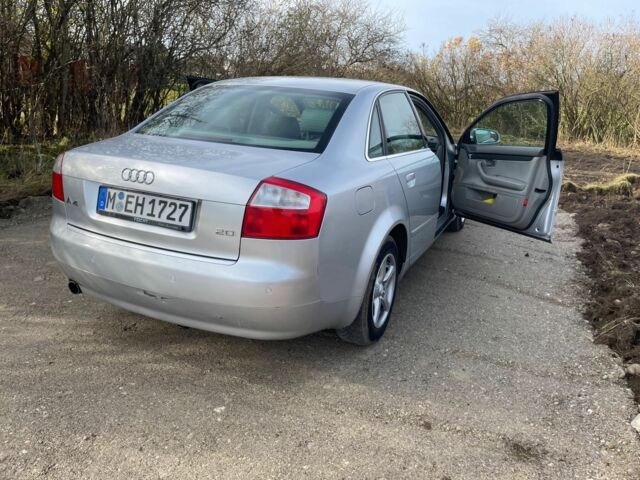 Серый Ауди А4, объемом двигателя 2 л и пробегом 232 тыс. км за 1350 $, фото 2 на Automoto.ua