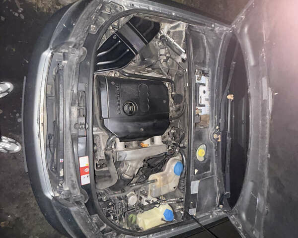 Сірий Ауді А4, об'ємом двигуна 1.8 л та пробігом 380 тис. км за 5700 $, фото 2 на Automoto.ua