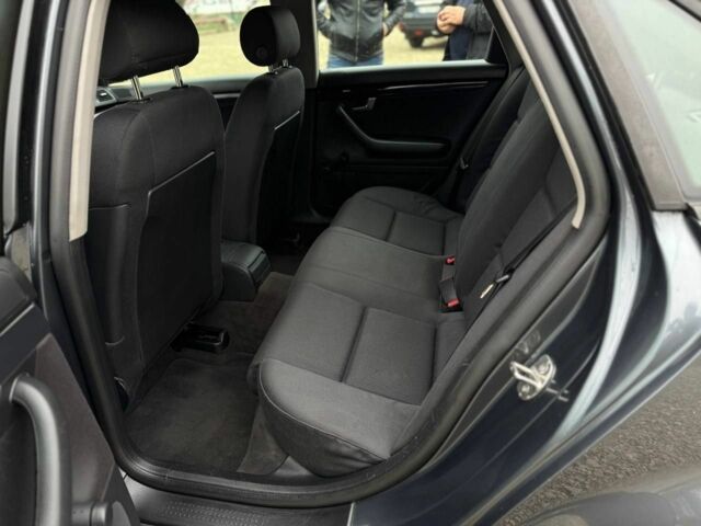 Сірий Ауді А4, об'ємом двигуна 1.8 л та пробігом 248 тис. км за 5299 $, фото 22 на Automoto.ua