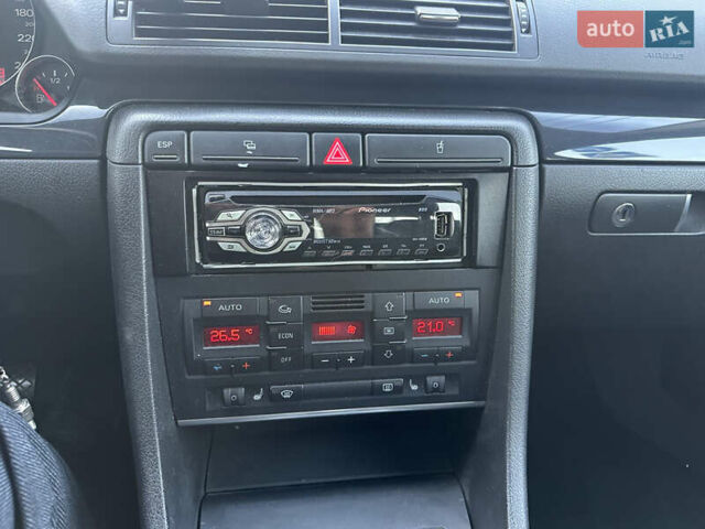 Серый Ауди А4, объемом двигателя 2 л и пробегом 233 тыс. км за 4850 $, фото 7 на Automoto.ua