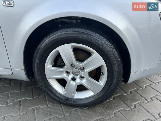 Серый Ауди А4, объемом двигателя 2 л и пробегом 233 тыс. км за 4850 $, фото 2 на Automoto.ua