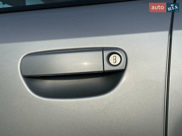 Серый Ауди А4, объемом двигателя 1.6 л и пробегом 207 тыс. км за 5899 $, фото 14 на Automoto.ua