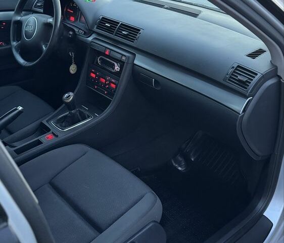 Серый Ауди А4, объемом двигателя 1.9 л и пробегом 300 тыс. км за 2450 $, фото 12 на Automoto.ua