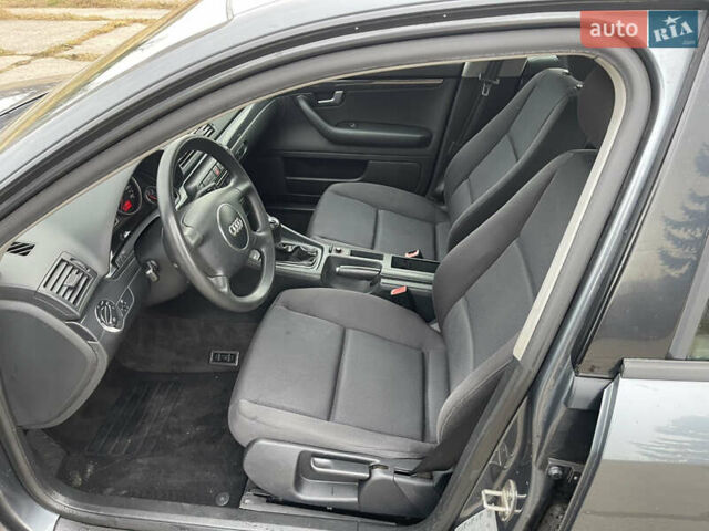 Серый Ауди А4, объемом двигателя 1.6 л и пробегом 225 тыс. км за 4750 $, фото 26 на Automoto.ua