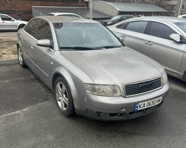 Серый Ауди А4, объемом двигателя 2.5 л и пробегом 300 тыс. км за 3200 $, фото 2 на Automoto.ua