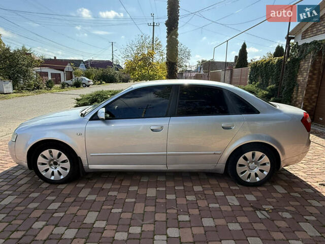 Ауди А4 2003 в Одессе на Automoto.ua Серый Ауди А4, объемом двигателя 1.78 л и пробегом 294 тыс. км за 3700 $, фото 4 на Automoto.ua