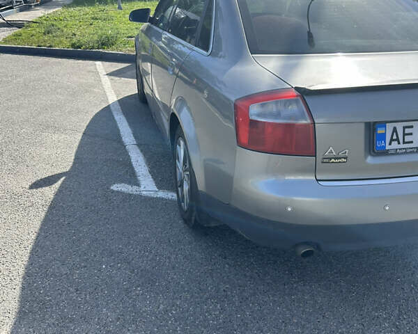 Серый Ауди А4, объемом двигателя 1.78 л и пробегом 309 тыс. км за 5500 $, фото 6 на Automoto.ua