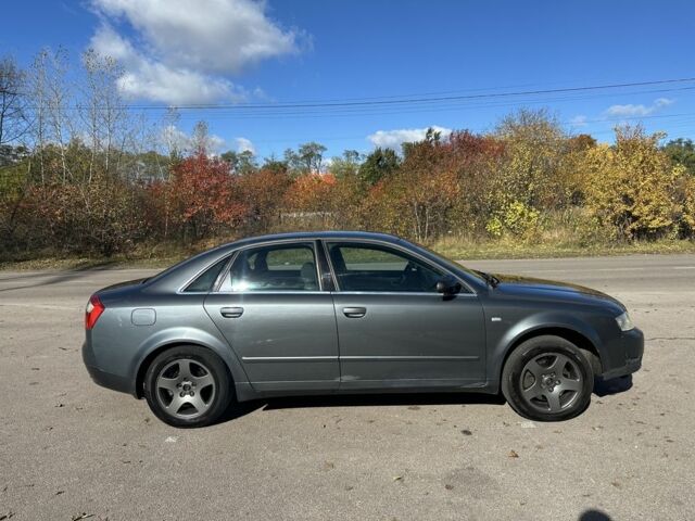 Серый Ауди А4, объемом двигателя 2.5 л и пробегом 300 тыс. км за 2650 $, фото 4 на Automoto.ua