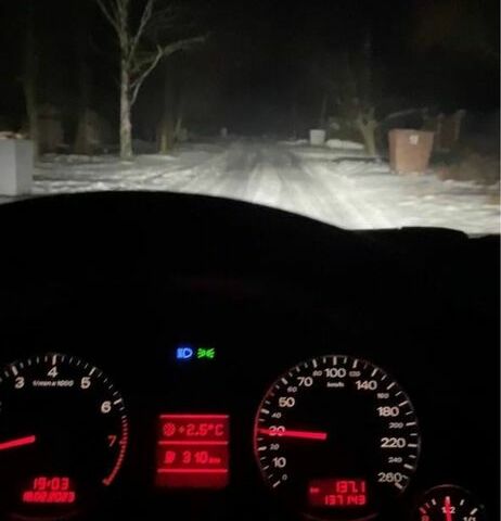 Ауді А4 2004 у Дніпро (Дніпропетровську) на Automoto.ua Сірий Ауді А4, об'ємом двигуна 2 л та пробігом 160 тис. км за 7000 $, фото 22 на Automoto.ua
