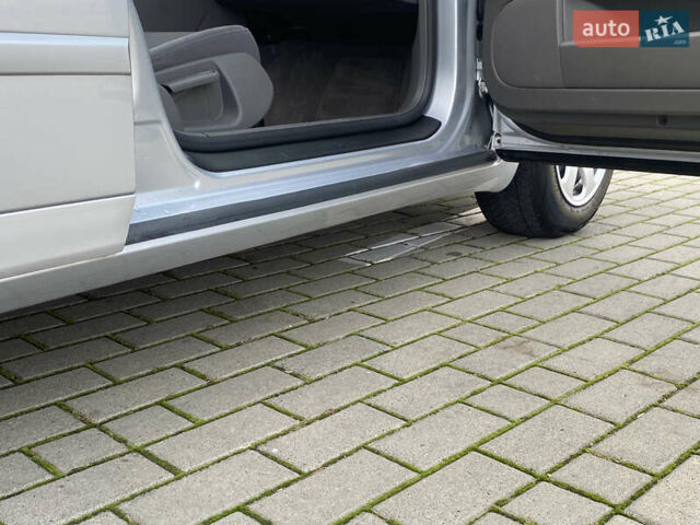 Серый Ауди А4, объемом двигателя 1.6 л и пробегом 190 тыс. км за 5499 $, фото 46 на Automoto.ua