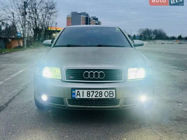 Сірий Ауді А4, об'ємом двигуна 1.8 л та пробігом 310 тис. км за 4300 $, фото 1 на Automoto.ua
