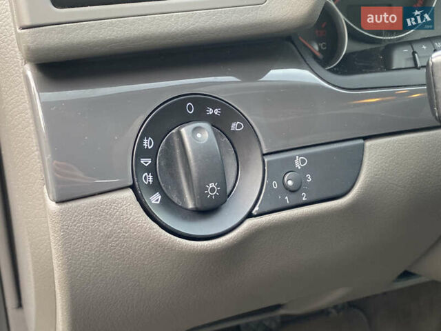 Серый Ауди А4, объемом двигателя 1.6 л и пробегом 190 тыс. км за 5499 $, фото 27 на Automoto.ua