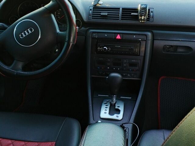 Сірий Ауді А4, об'ємом двигуна 2 л та пробігом 3 тис. км за 6200 $, фото 2 на Automoto.ua