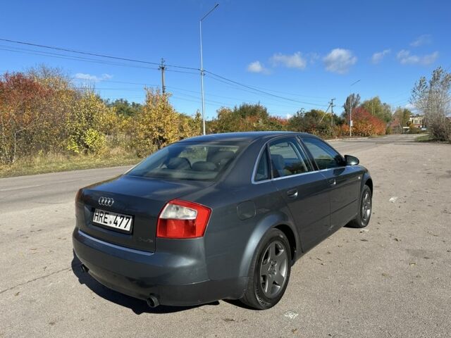 Серый Ауди А4, объемом двигателя 2.5 л и пробегом 300 тыс. км за 2650 $, фото 1 на Automoto.ua